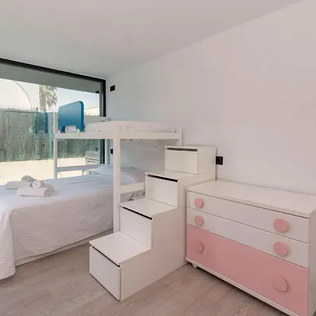 Tania By Sealand * Can Picafort (Mallorca)